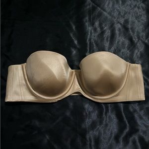Soma nude vanishing strapless bra